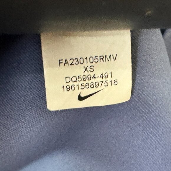 Nike Universa Training Shorts Women XS High Rise 8" Biker Compression Dri Fit - Picture 11 of 11